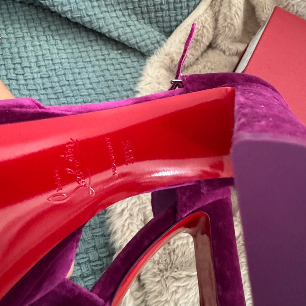 Christian Louboutin Sandaloo Platform Sandals – Size 39.5 – Purple Velvet - Picture 9 of 11